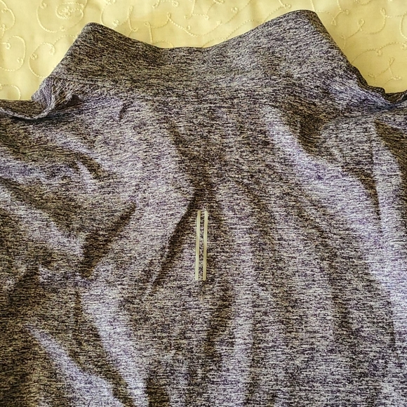 Nike Element 3X 1/2 Zip Running Top - Picture 8 of 15